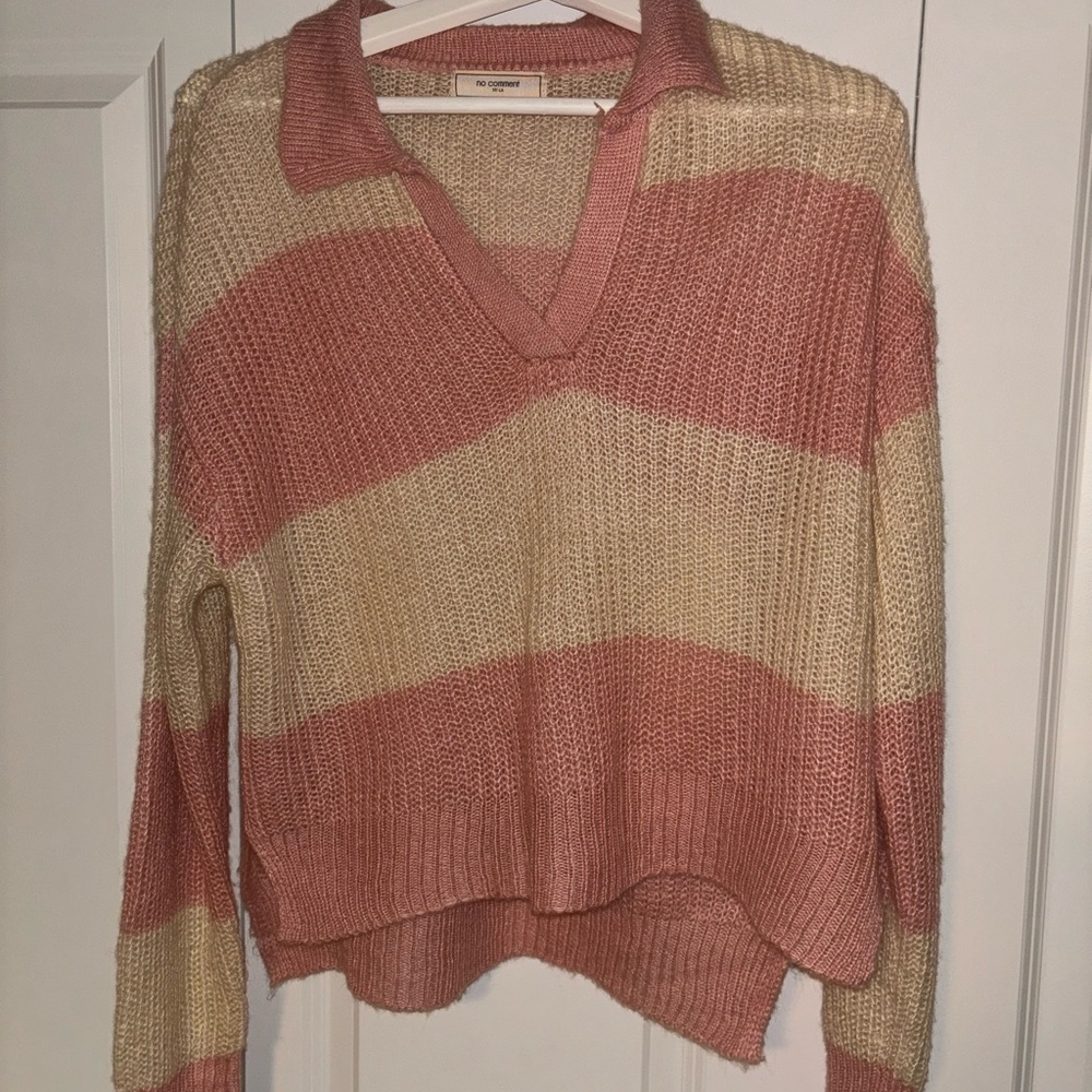 Forever 21 No comment NY-LA Pink and White Collared Knitted Long Sleeve